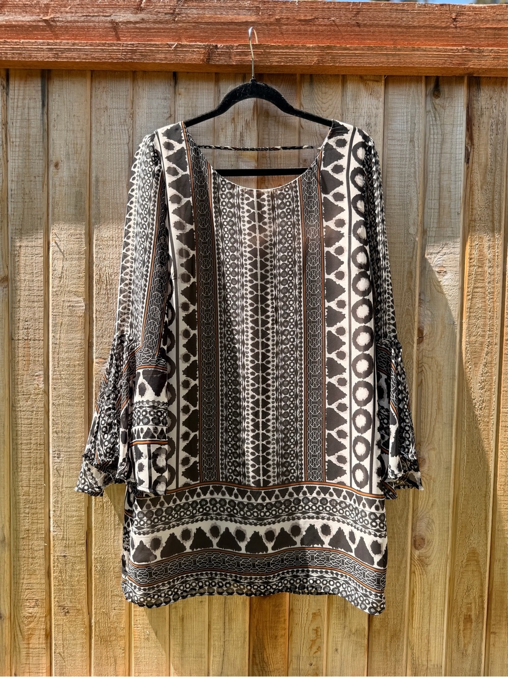Boho Printed Bell-Sleeve Tunic Top - Neutral